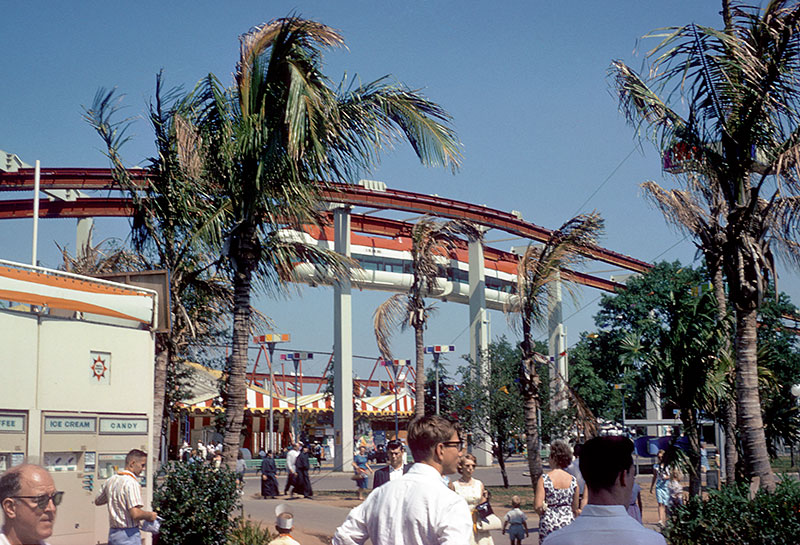 A lot to ponder in one photo - Lake Amusement Area - World's Fair Community